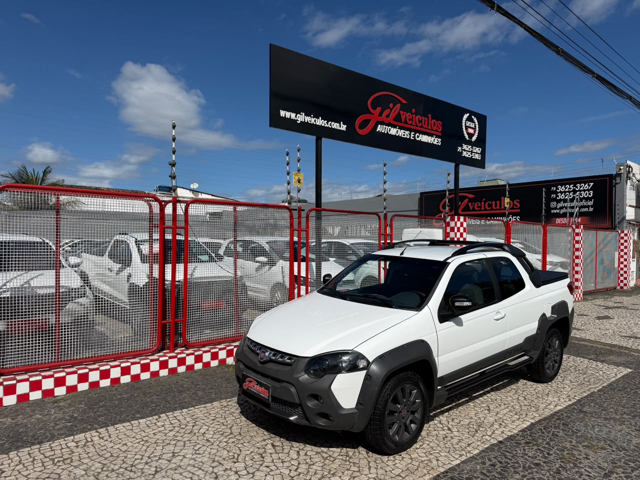 Fiat Strada Adventure 1.8 Dupla 